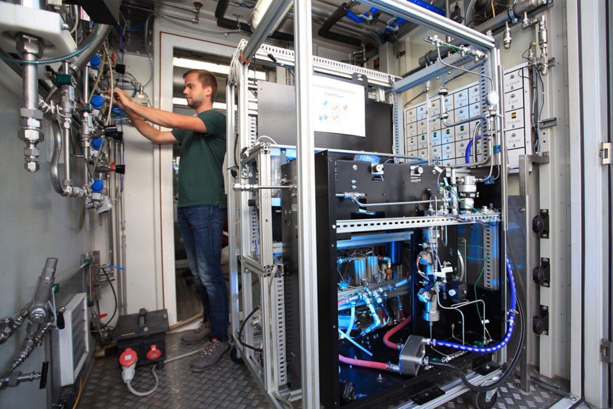 PEM-Single cell test stand
